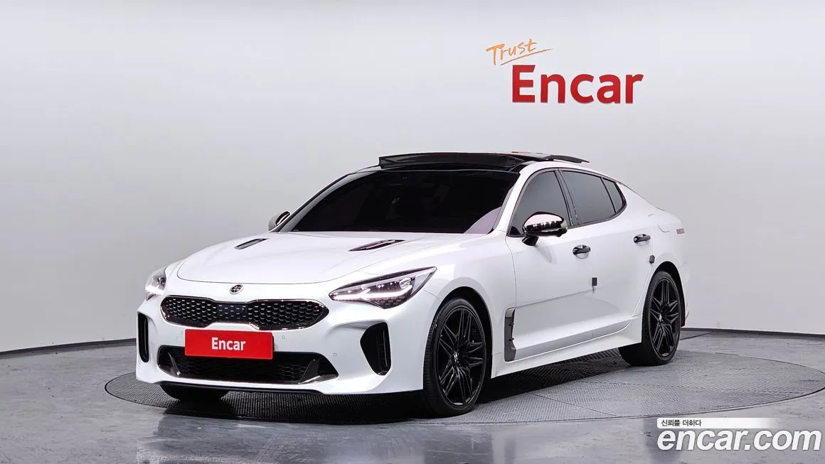 Kia Stinger 2021 из KR, фото 1