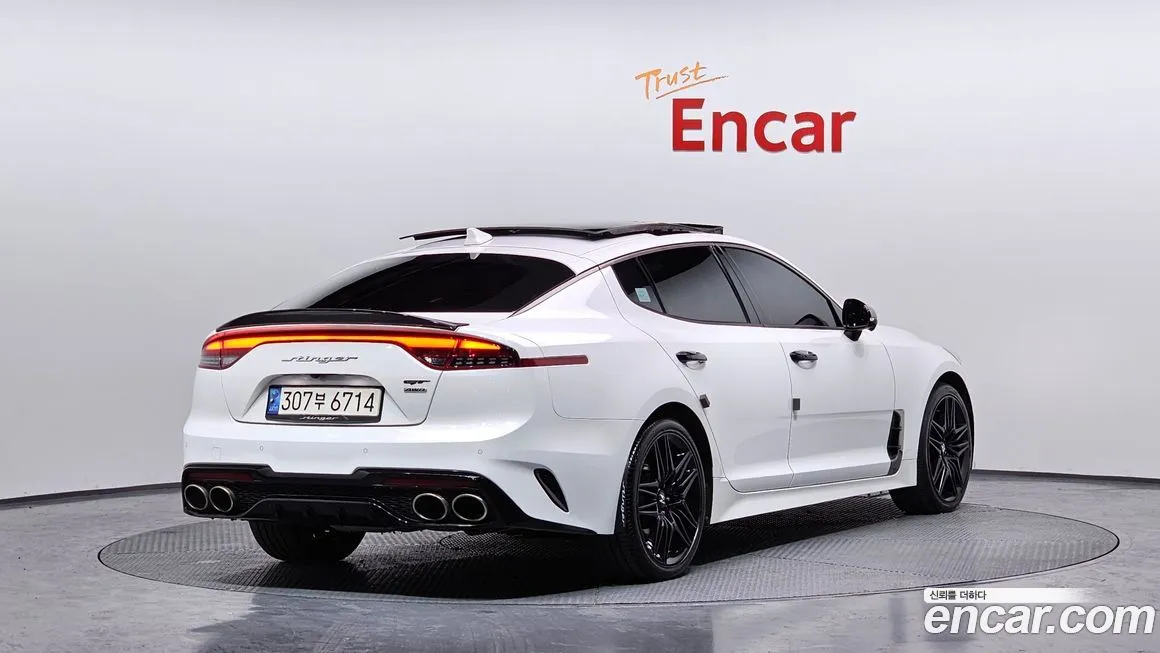 Kia Stinger 2021 из KR, фото 2