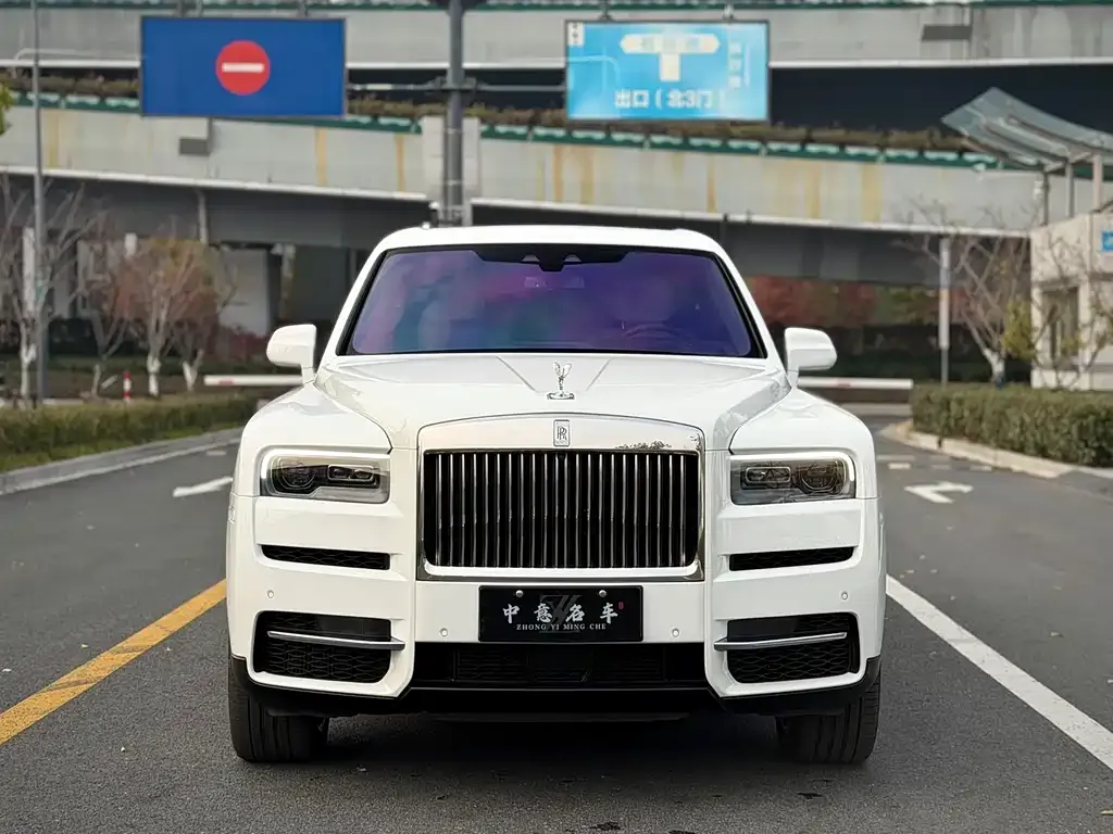 Rolls-Royce Cullinan 2021 из CN, фото 3
