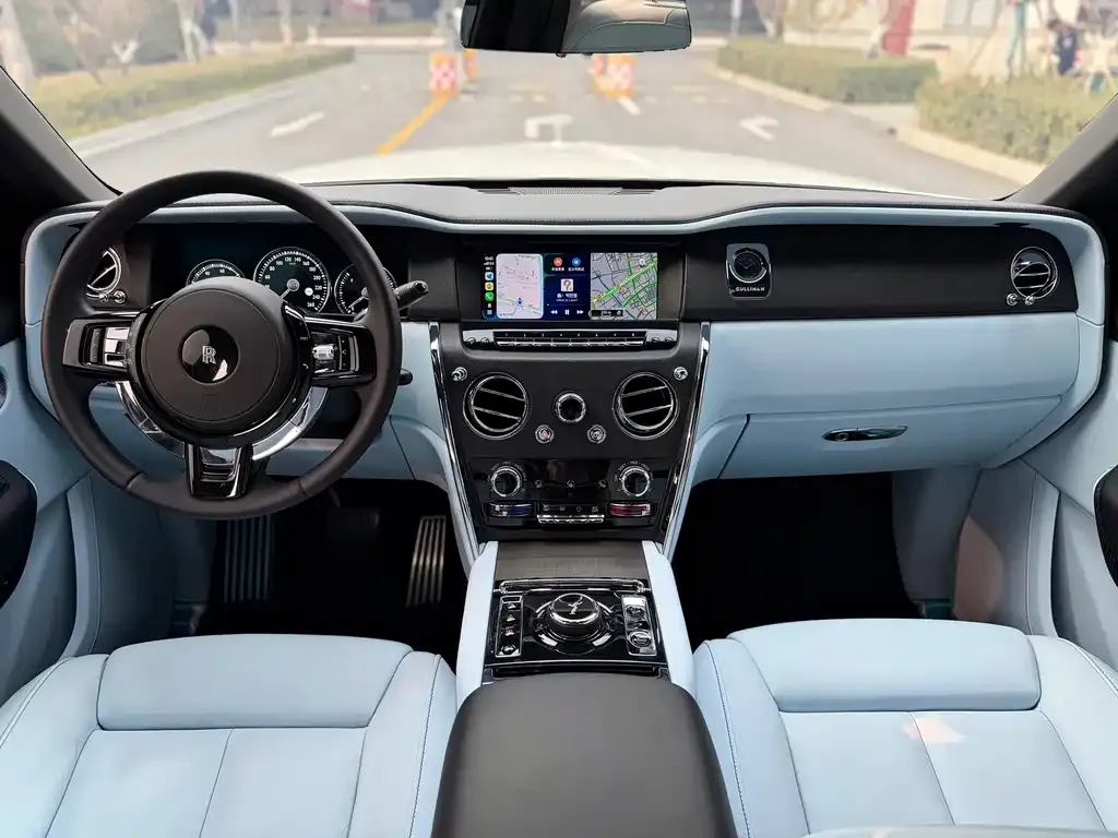 Rolls-Royce Cullinan 2021 из CN, фото 9