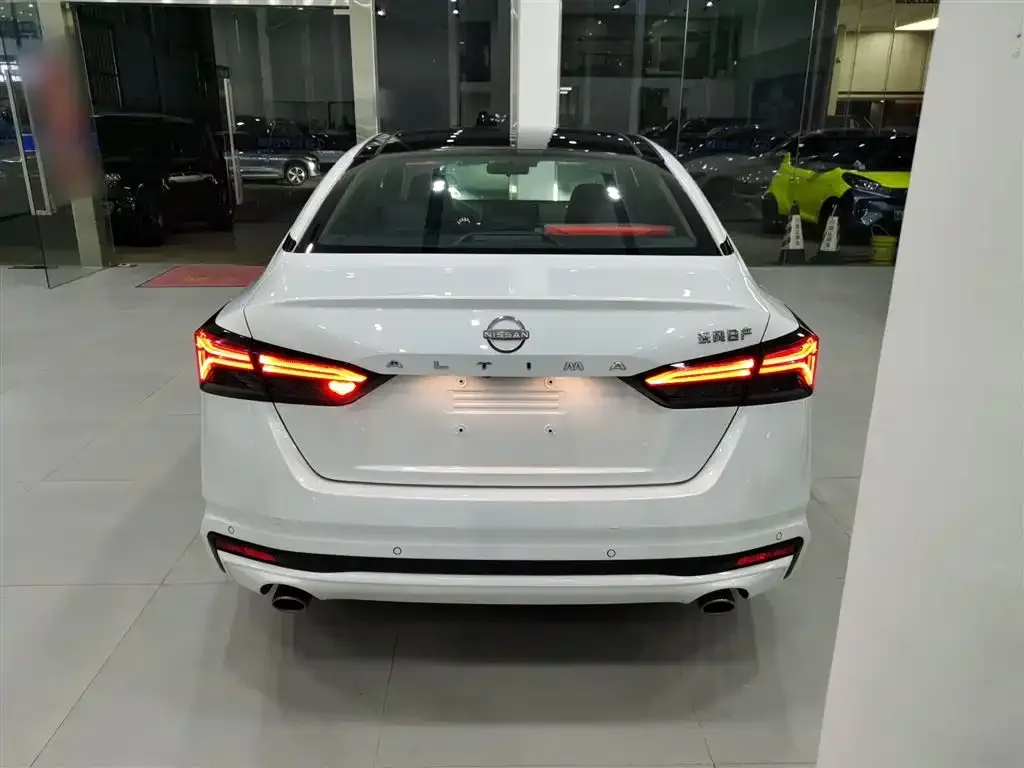 Nissan Teana 2023 из CN, фото 6
