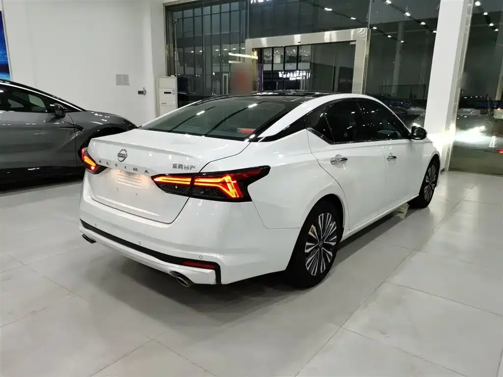 Nissan Teana 2023 из CN, фото 5