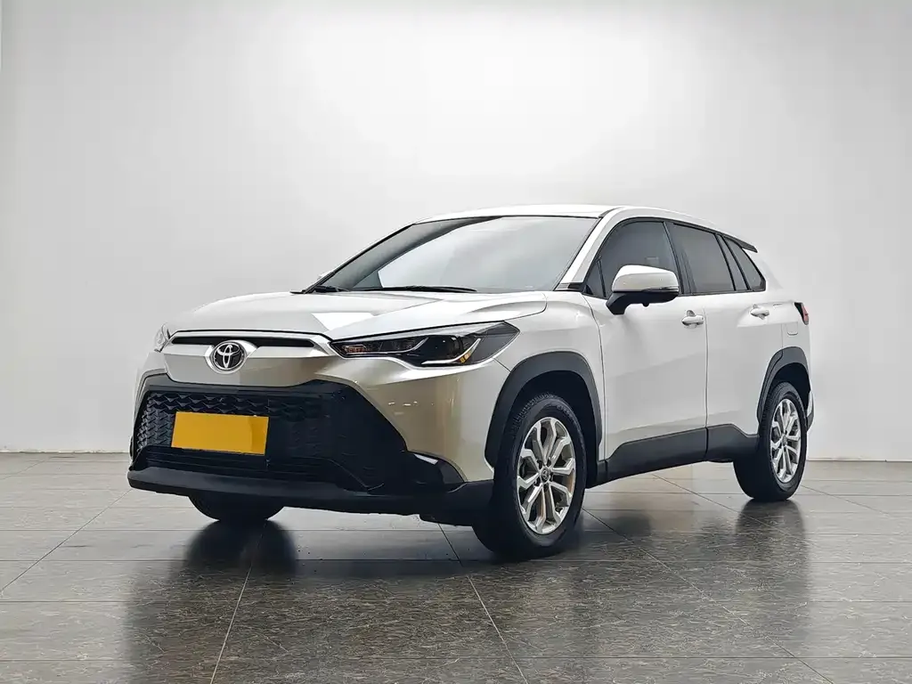 Toyota Frontlander 2023 из CN, фото 1