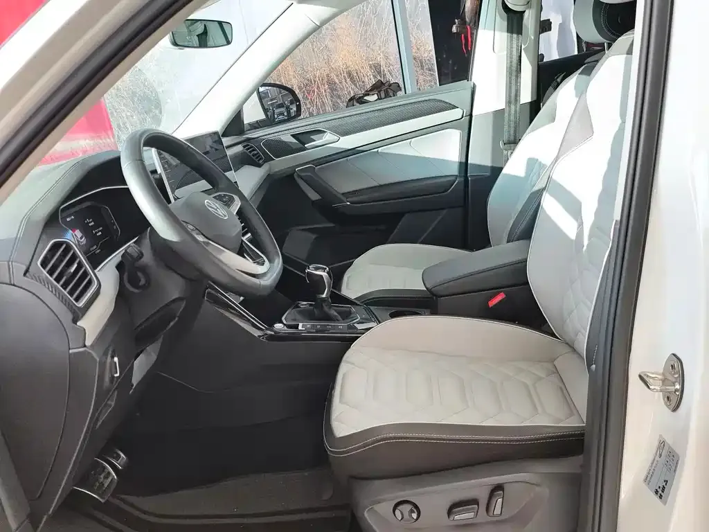 Volkswagen Tayron 2023 из CN, фото 5