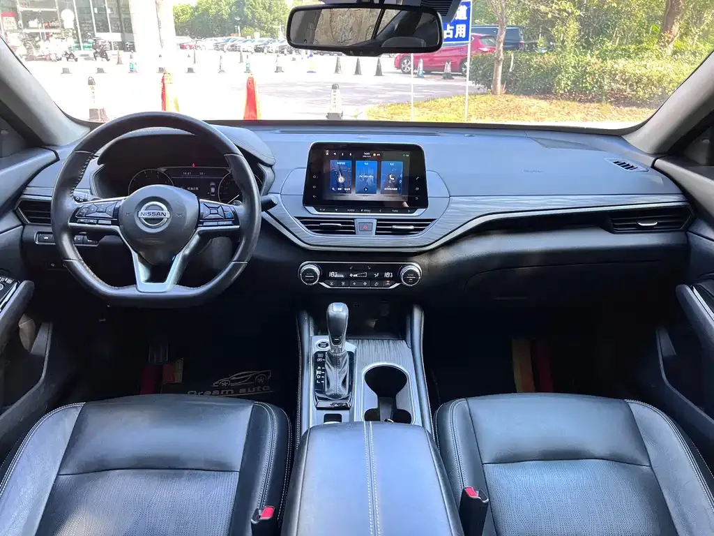 Nissan Teana 2021 из CN, фото 3