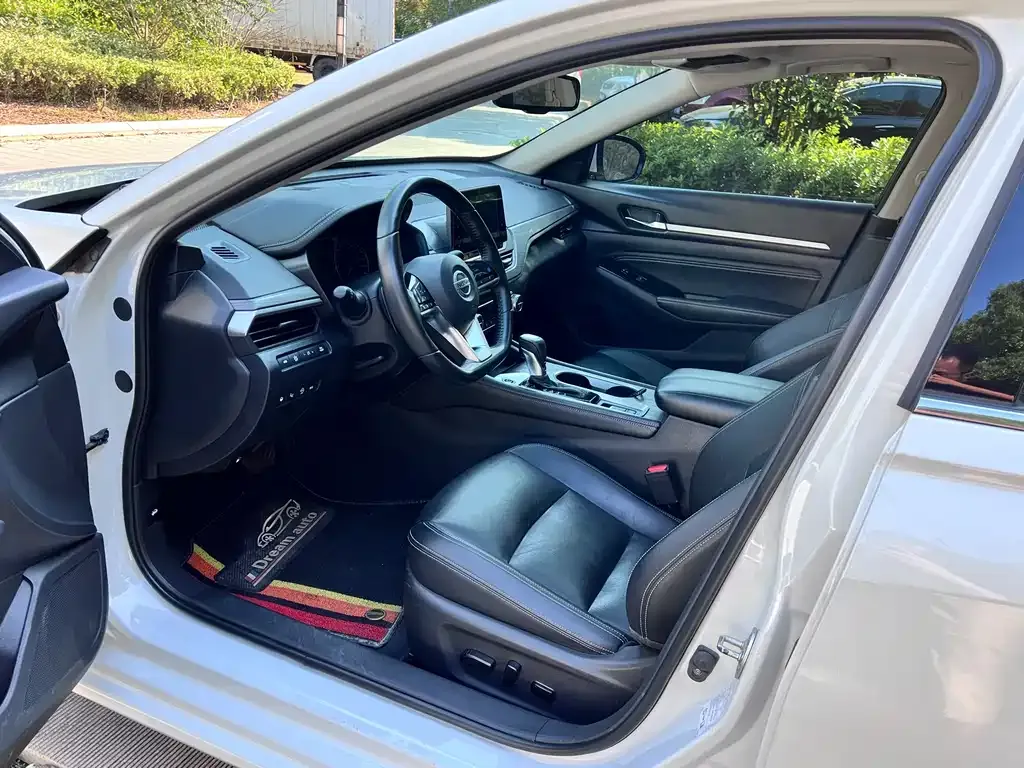 Nissan Teana 2021 из CN, фото 4