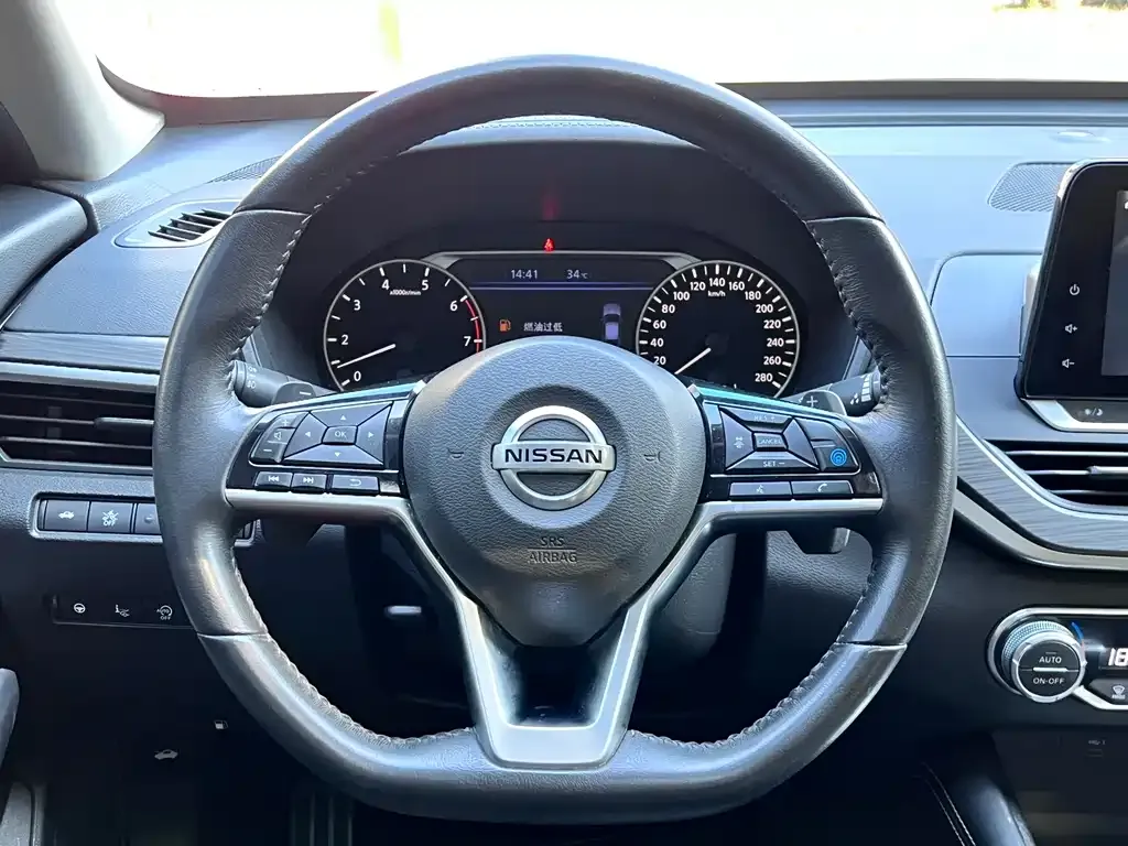 Nissan Teana 2021 из CN, фото 5