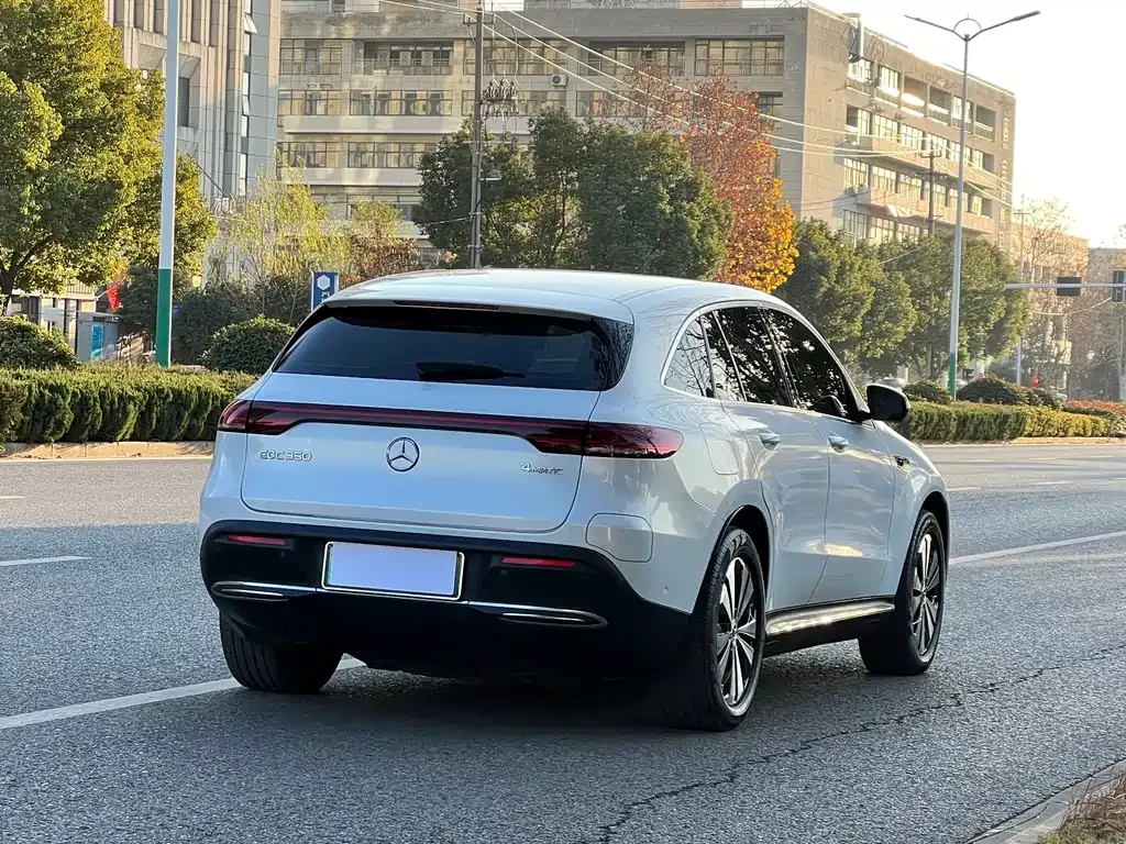 Mercedes-Benz EQC 2022 из CN, фото 6