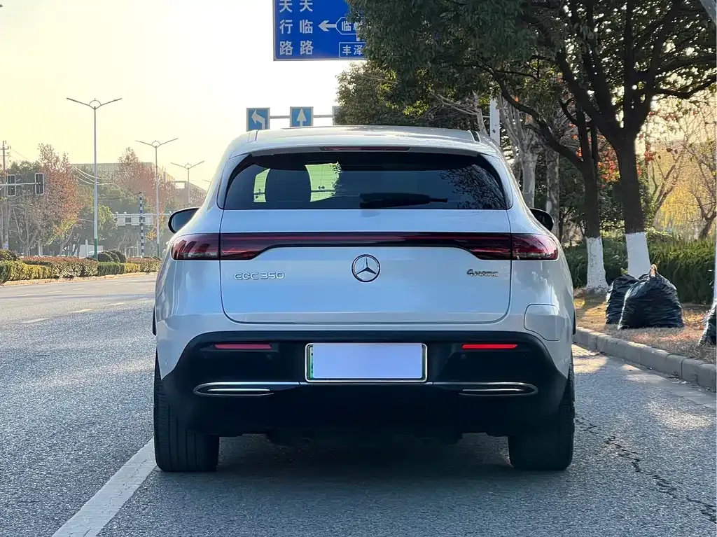 Mercedes-Benz EQC 2022 из CN, фото 7
