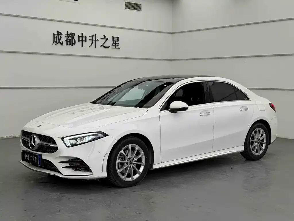 Mercedes-Benz A-Class — фото 1