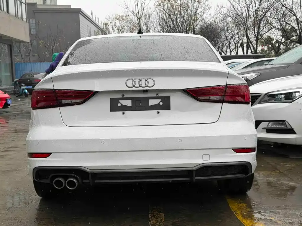 Audi A3 — фото 2