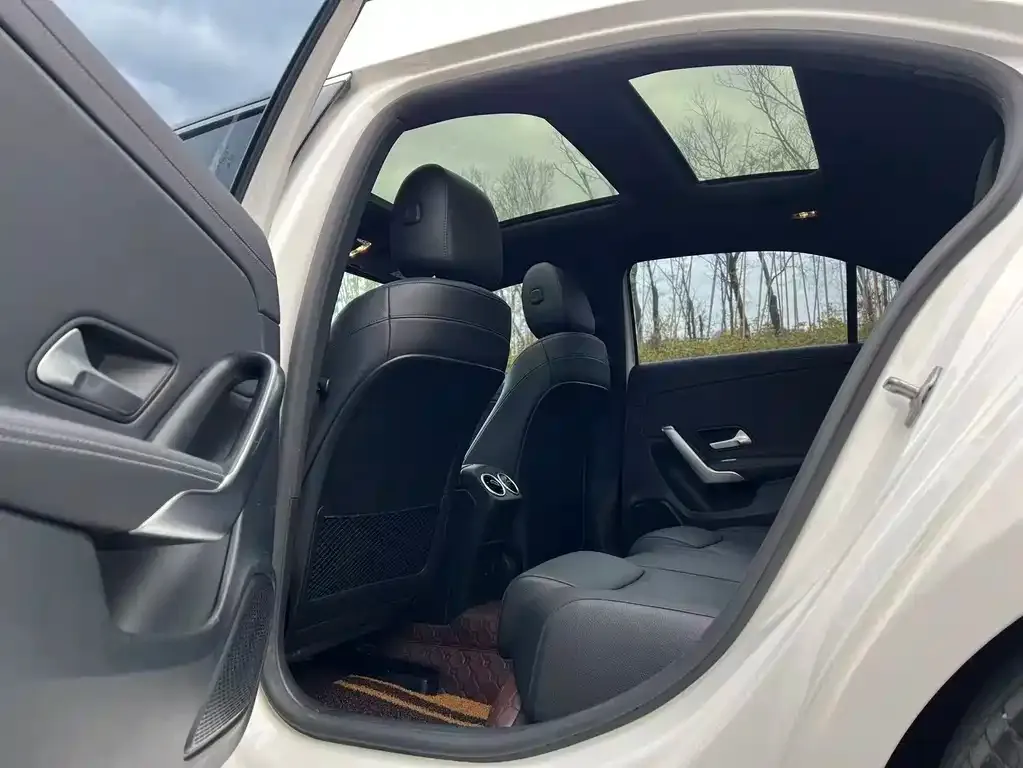Mercedes-Benz A-Class (Import) 2021 из CN, фото 3