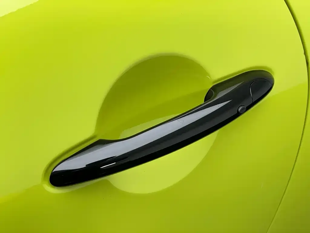 MINI Cooper (3-door) 2022 из CN, фото 2