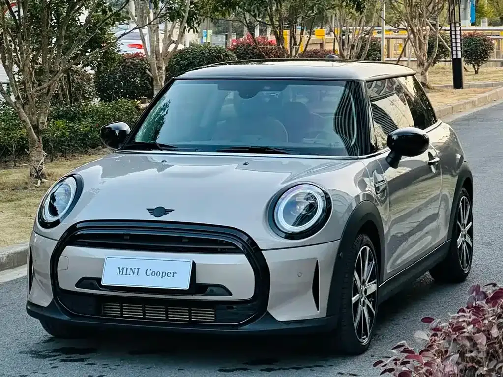 MINI Cooper (3-door) 2021 из CN, фото 1