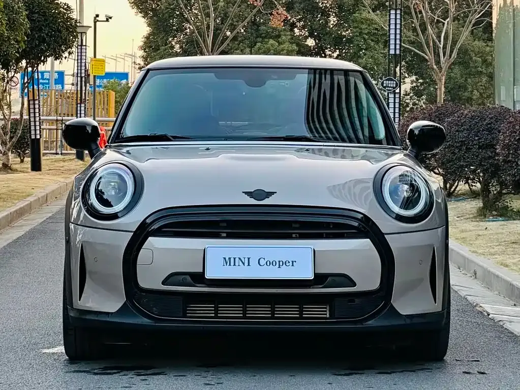 MINI Cooper (3-door) 2021 из CN, фото 3