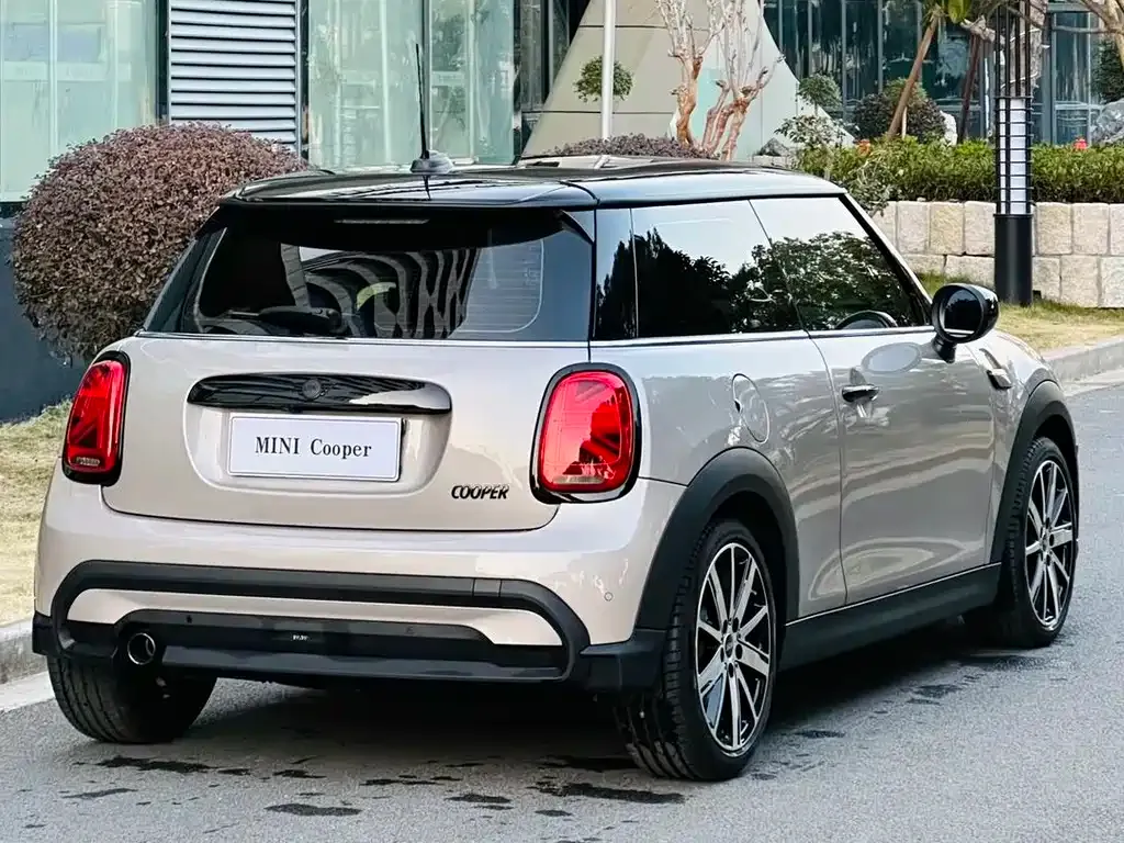 MINI Cooper (3-door) 2021 из CN, фото 9