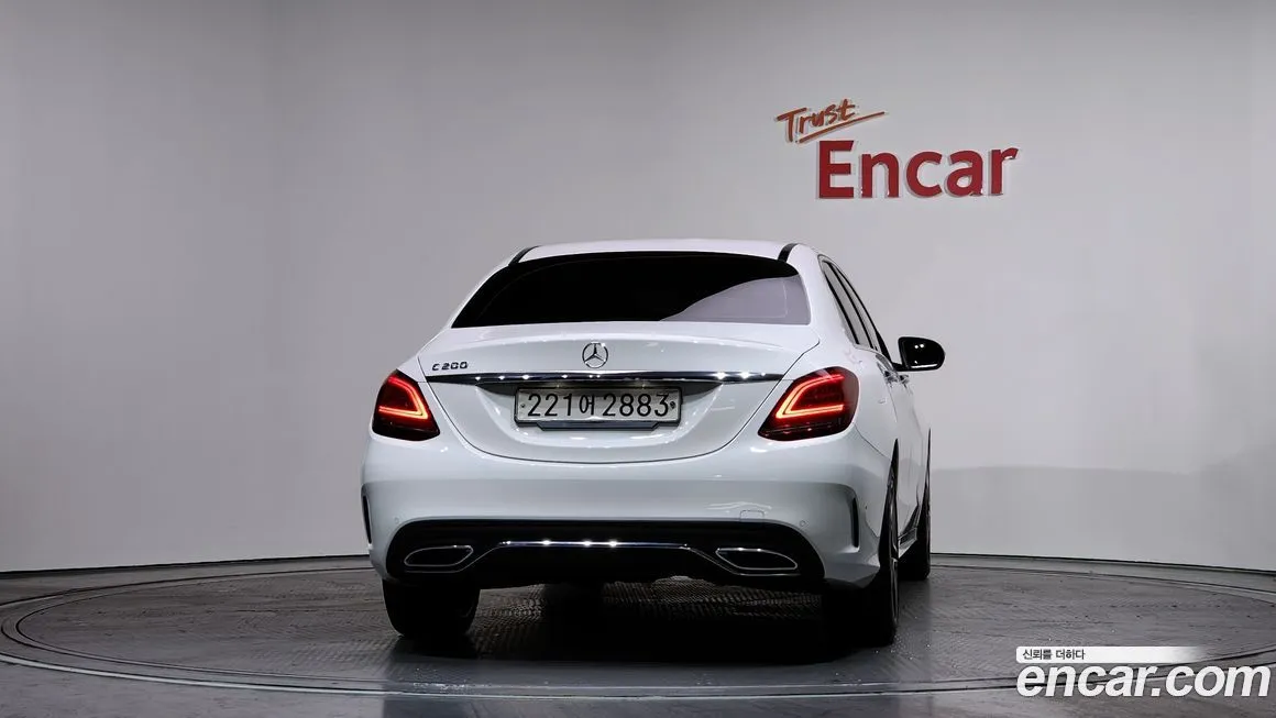Mercedes-Benz C-Class 2021 из KR, фото 2