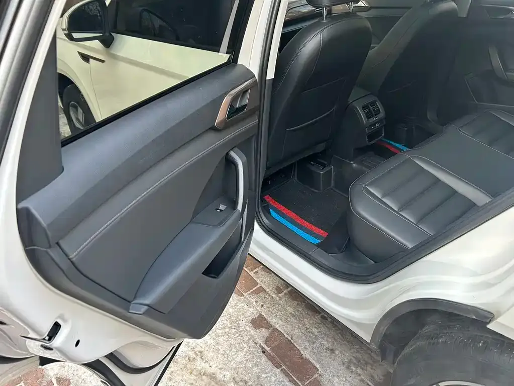 Volkswagen Tharu 2021 из CN, фото 10
