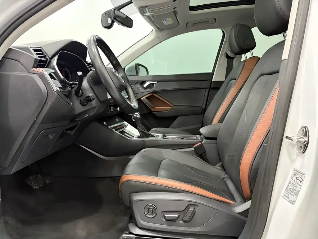 Audi Q3 2022 из CN, фото 4