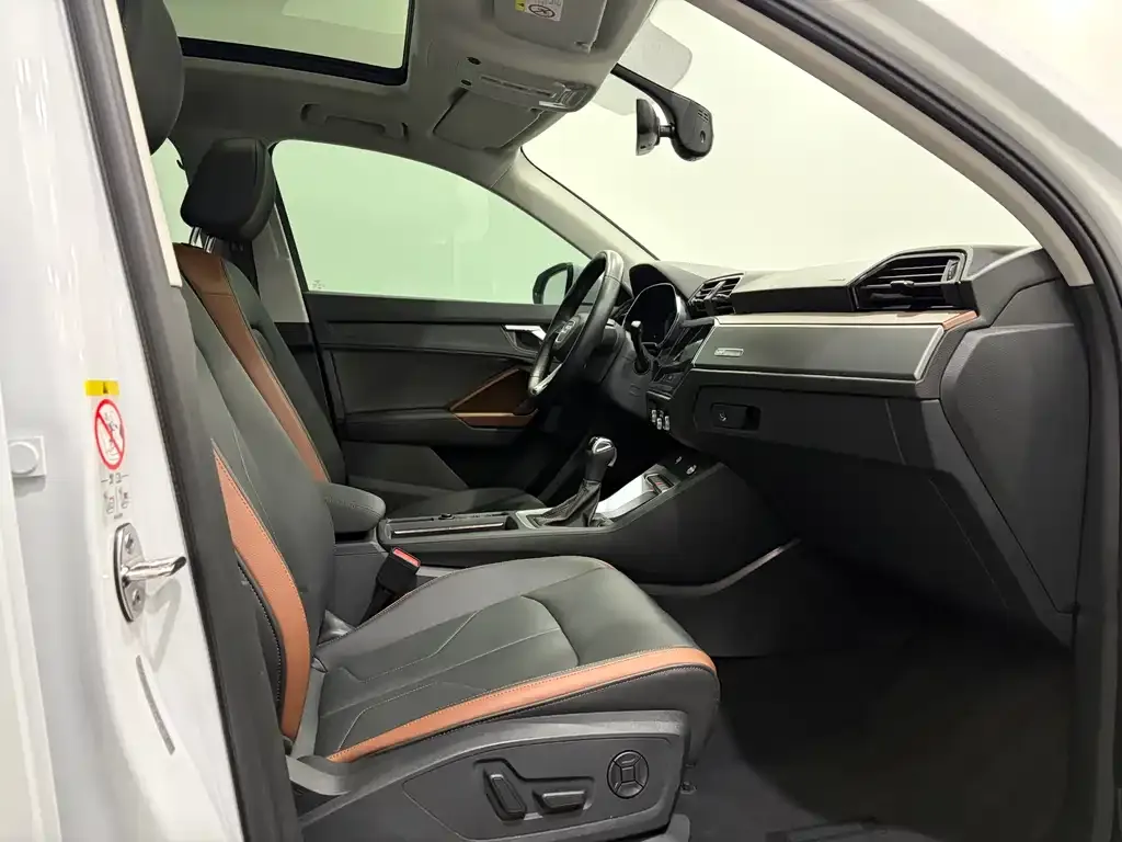 Audi Q3 2022 из CN, фото 8