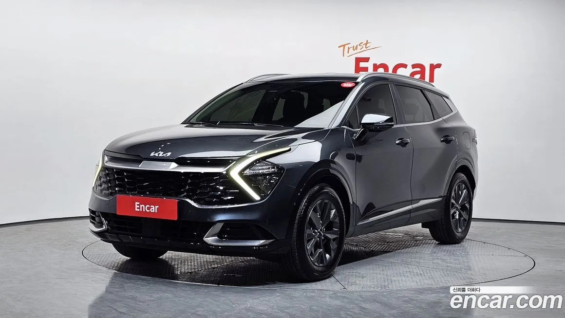 Kia Sportage — фото 1