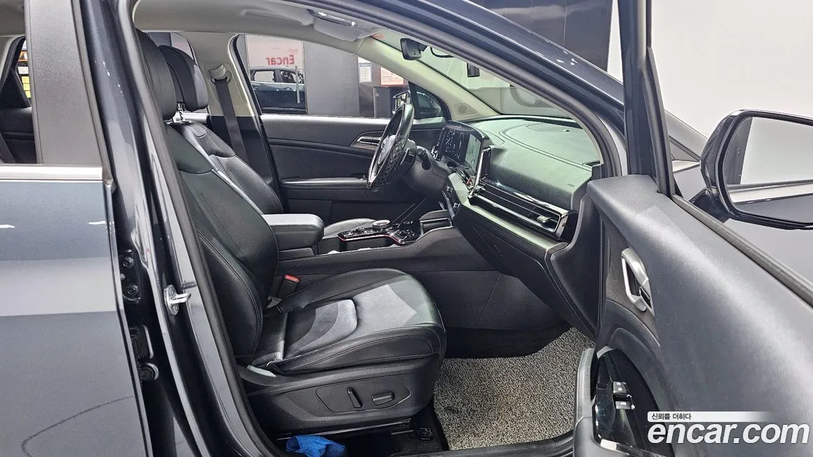 Kia Sportage — фото 8
