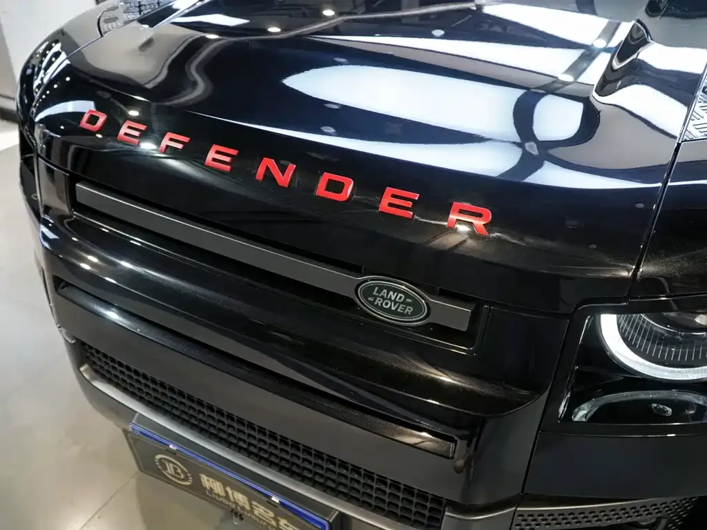 Land Rover Defender 2023 из CN, фото 9