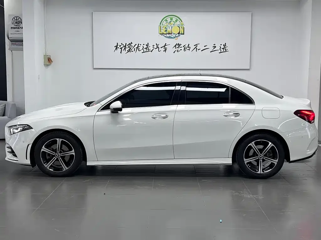 Mercedes-Benz A-Class 2022 из CN, фото 9
