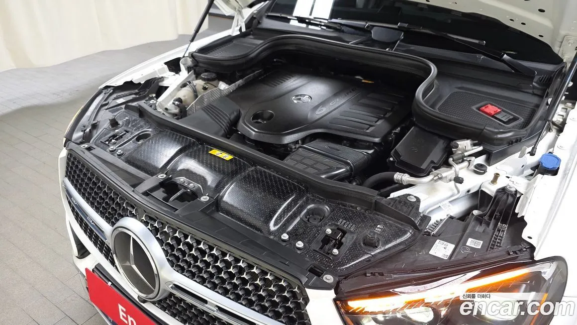 Mercedes-Benz GLE-Class — фото 10