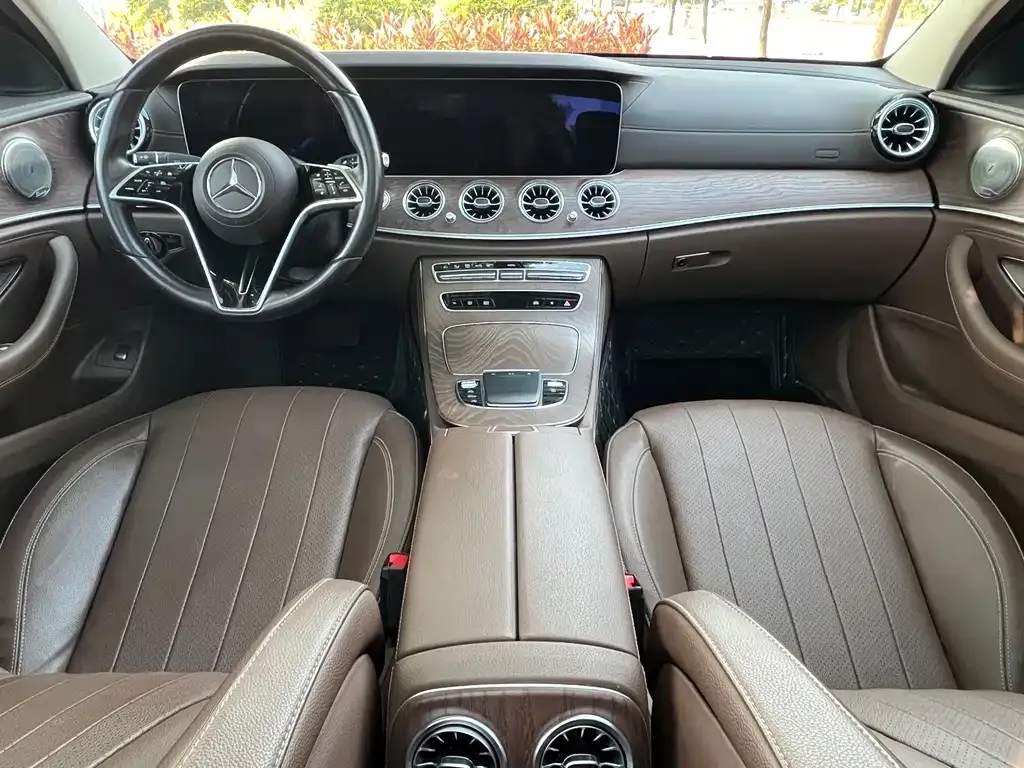 Mercedes-Benz E-Class 2022 из CN, фото 6