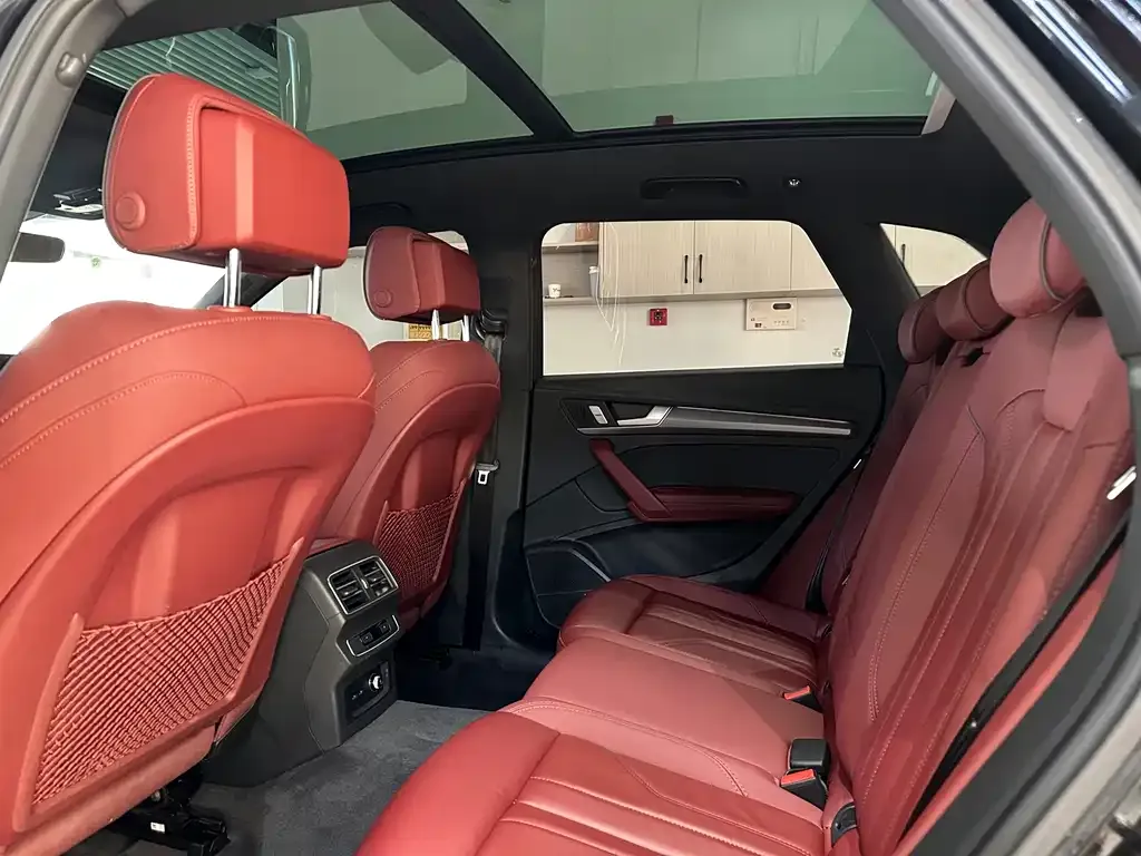 Audi Q5L 2023 из CN, фото 5