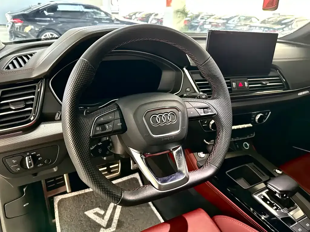 Audi Q5L 2023 из CN, фото 8