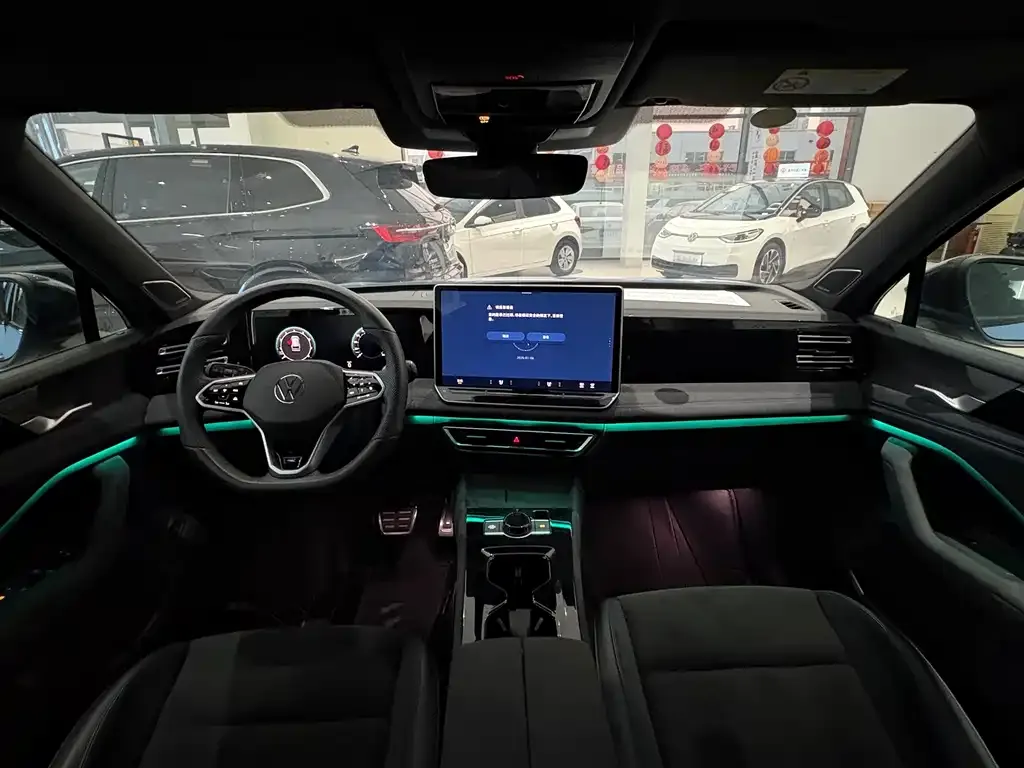 Volkswagen Tiguan L 2024 из CN, фото 4
