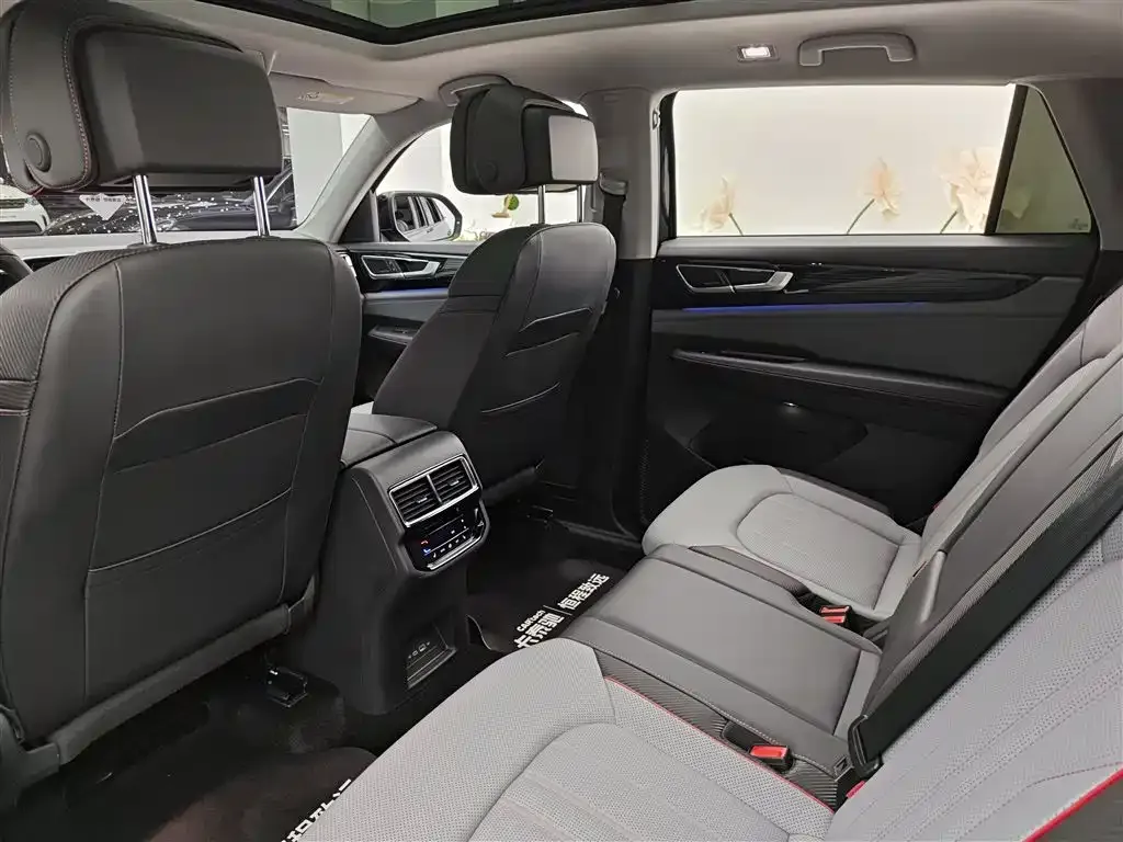 Volkswagen Teramont 2024 из CN, фото 6