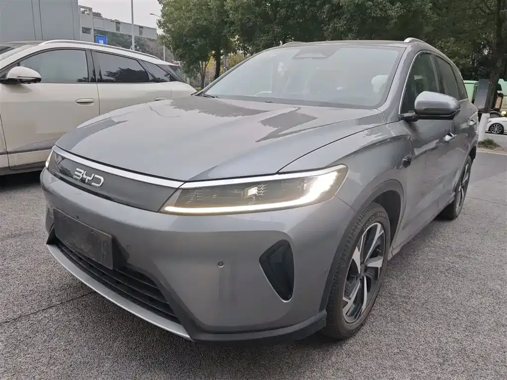 BYD Seal 05 DM-i — фото 7
