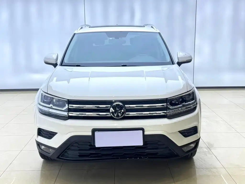 Volkswagen Tharu — фото 6