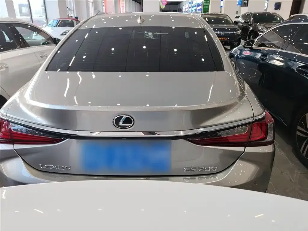 Lexus ES 2022 из CN, фото 4