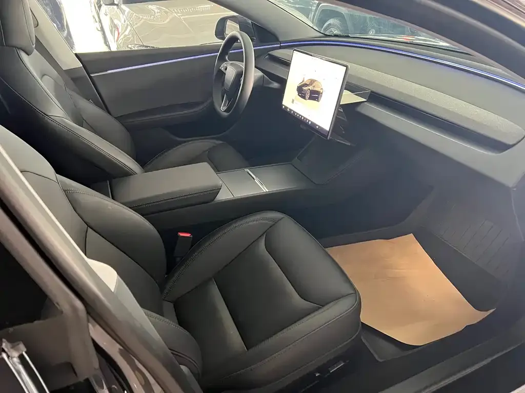 Tesla Model 3 2024 из CN, фото 7