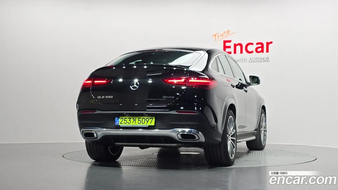 Mercedes-Benz GLE-Class — фото 4