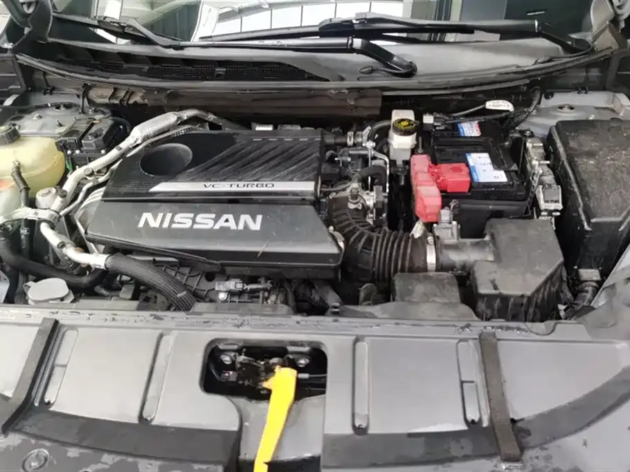 Nissan X-Trail — фото 10
