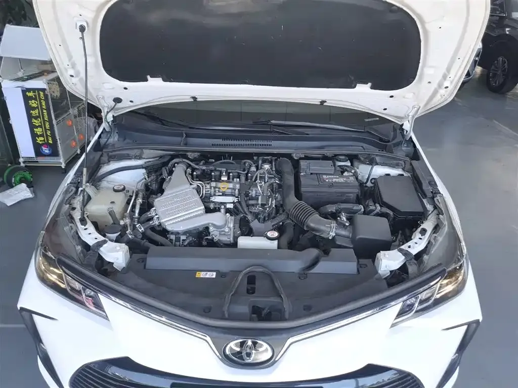 Toyota Corolla 2023 из CN, фото 10