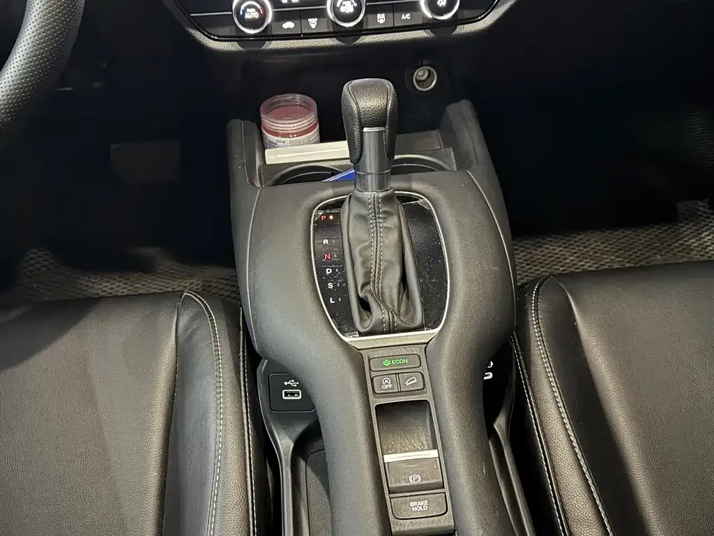 Honda ZR-V 2023 из CN, фото 6