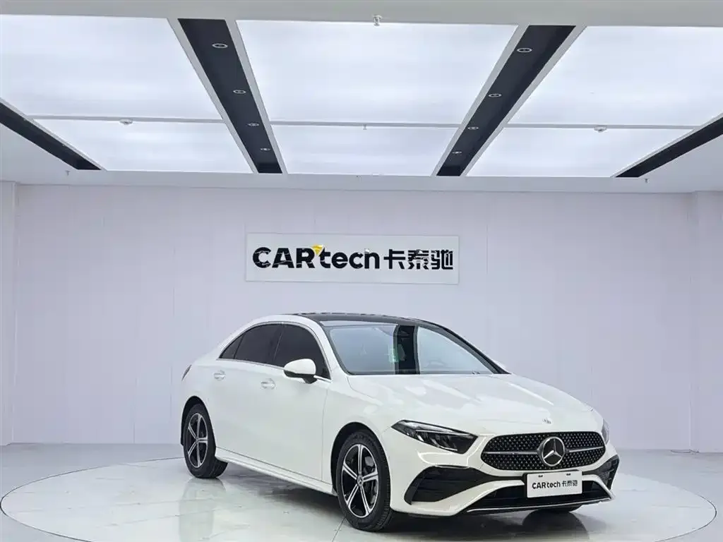 Mercedes-Benz A-Class 2024 из CN, фото 10