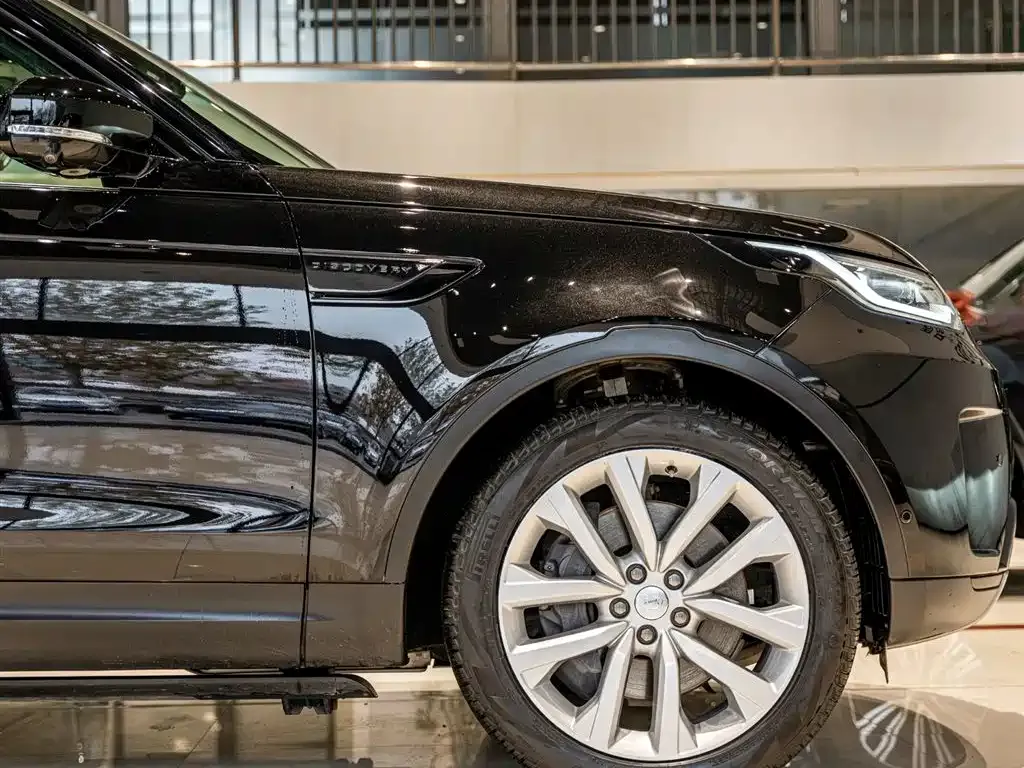Land Rover Discovery — фото 10