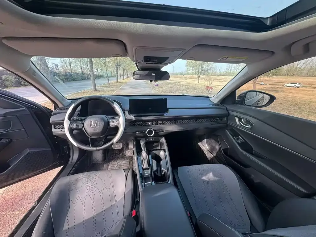 Honda Accord — фото 4