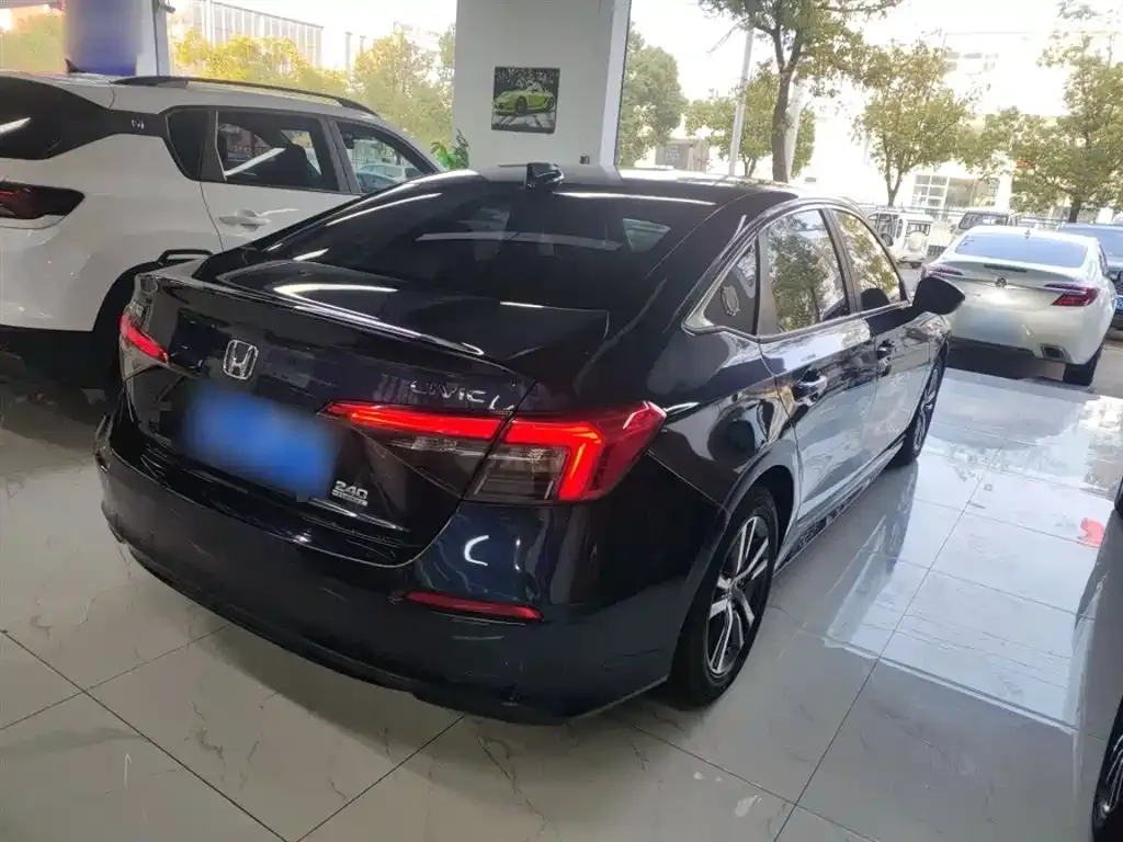 Honda Civic — фото 4