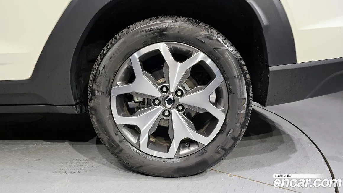 KG Mobility (Ssangyong) Torres 2024 из KR, фото 5