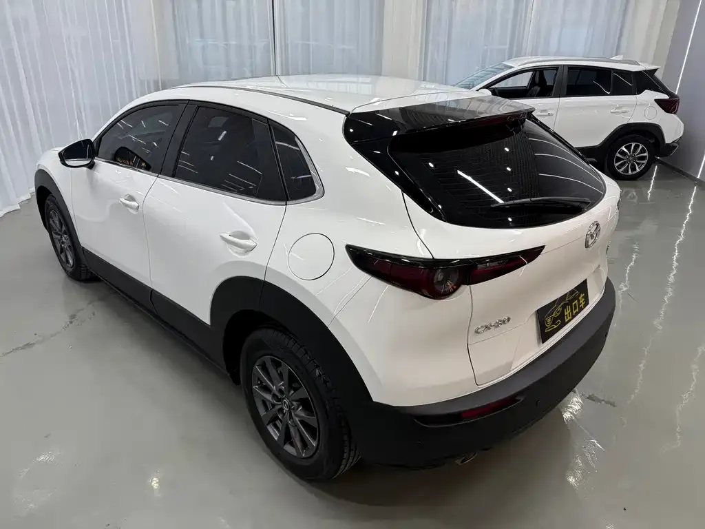 Mazda CX-30 2022 из CN, фото 7