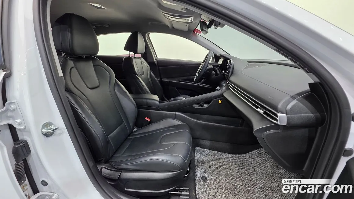 Hyundai AVANTE 2021 из KR, фото 10