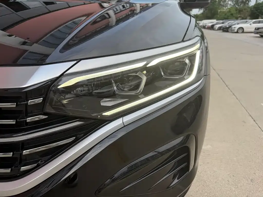 Volkswagen Passat 2024 из CN, фото 4